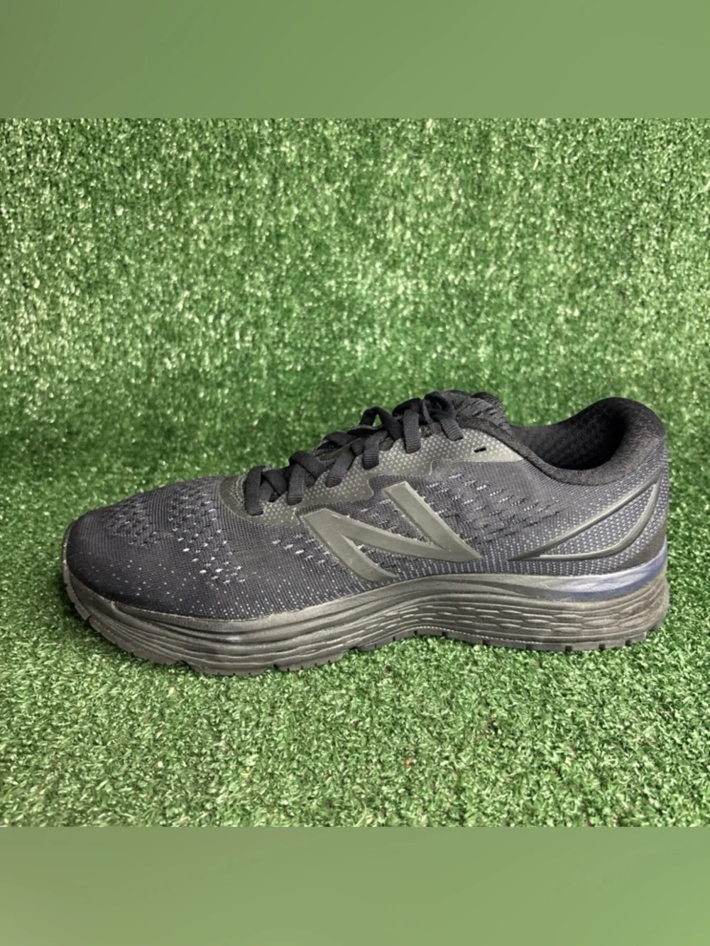 New Balance 880v9 Shoes Mens Size 9.5 Triple Black Mesh Running Sneakers M880TB9